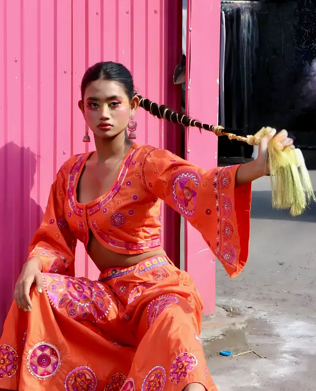 Section 2 Footer Image 4